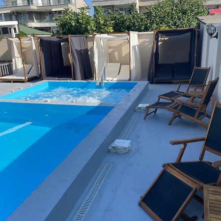 Family Hotel Malibu Черноморец Экстерьер фото