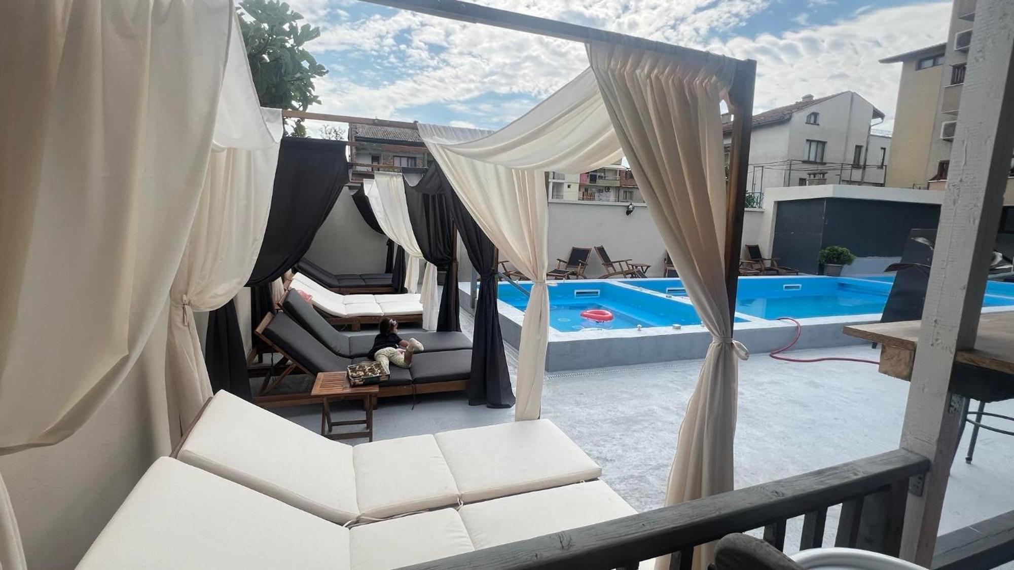 Family Hotel Malibu Черноморец Экстерьер фото
