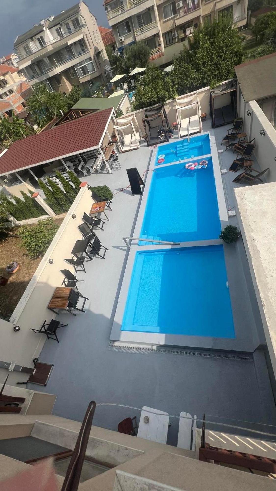 Family Hotel Malibu Черноморец Экстерьер фото