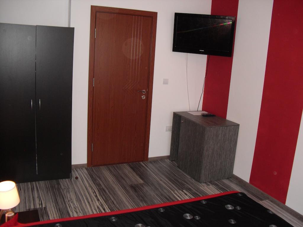 Family Hotel Malibu Черноморец Номер фото