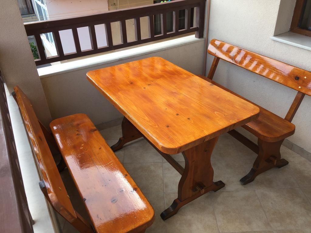 Family Hotel Malibu Черноморец Экстерьер фото